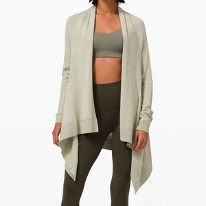Lululemon Cashlu Knit Wrap Lt. Green sz M/L
